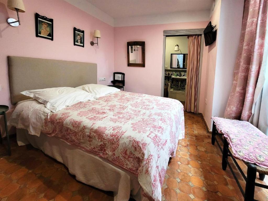 Hostal Casa Del Buen Viaje Siviglia Esterno foto